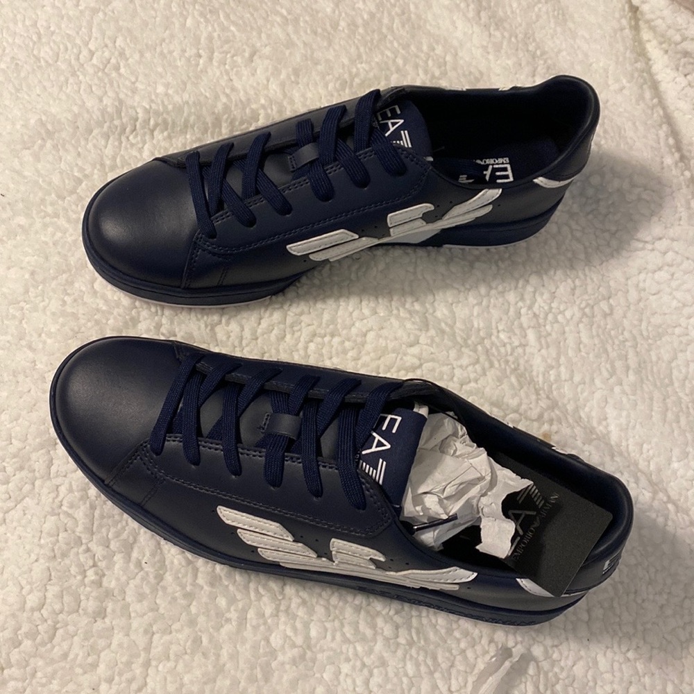 Ea7 mens sneaker size 9.5